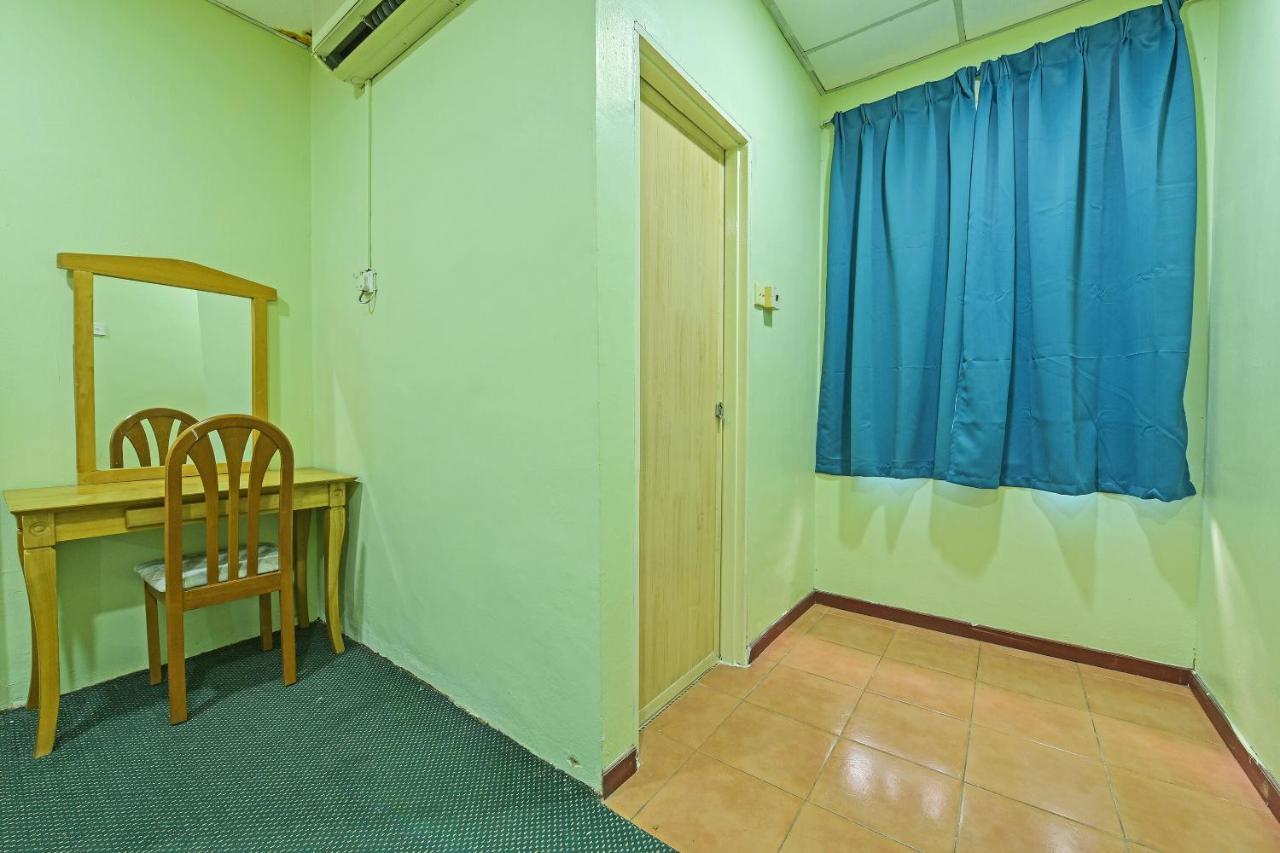 Oyo 90672 De Paradise Turtle Hotel เกอร์ติห์ ภายนอก รูปภาพ